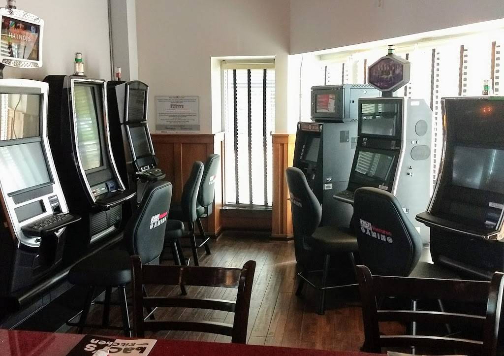 Bacis Slots | restaurant | 2990 N Perryville Rd, Rockford, IL 61114, USA | 8153296922 OR +1 815-329-6922