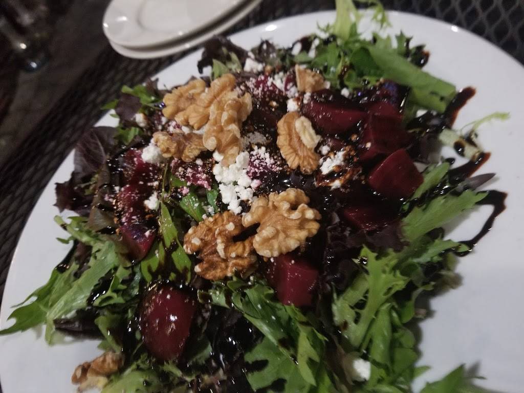 Zikrayet Lebanese Restaurant | restaurant | 2006 Eisenhower Ave, Alexandria, VA 22304, USA | 7038382008 OR +1 703-838-2008