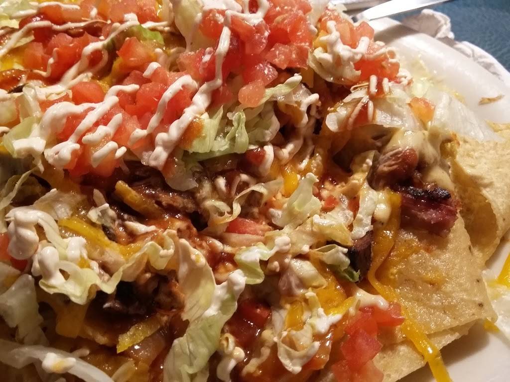 Famous Daves - Delivery Only | meal delivery | 1864 W McEwen Dr, Franklin, TN 37067, USA | 6154351949 OR +1 615-435-1949