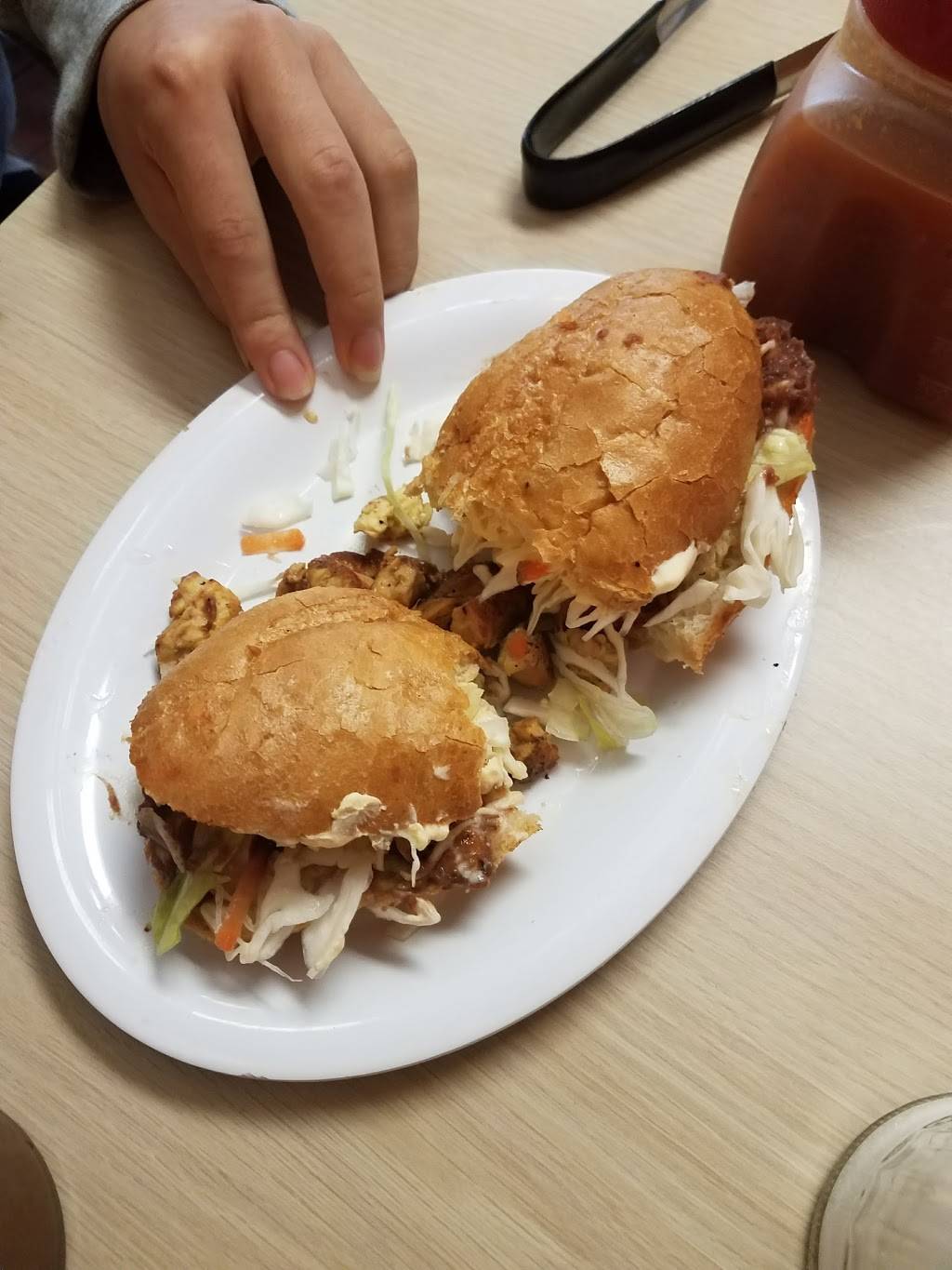 El Pupusodromo | restaurant | 6817 Bissonnet St #6005, Houston, TX 77074, USA | 7132705030 OR +1 713-270-5030