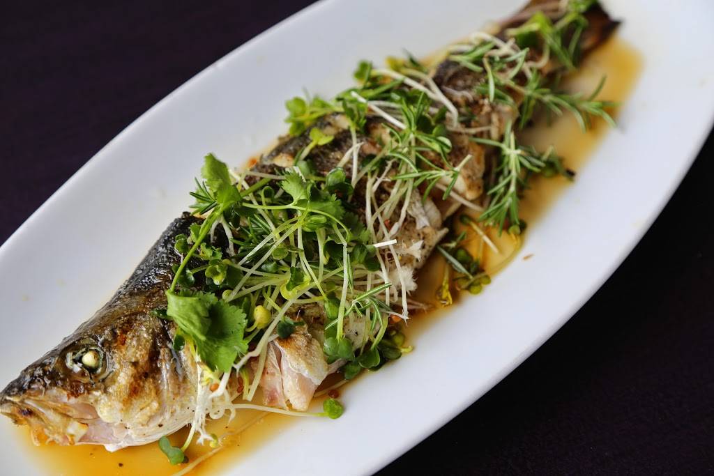 Purans Restaurant | restaurant | 2064 Hillhurst Ave, Los Angeles, CA 90027, USA | 3236671357 OR +1 323-667-1357