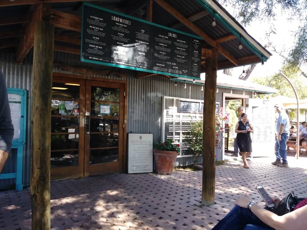 The Farm Kitchen | restaurant | 6106 S 32nd St, Phoenix, AZ 85042, USA | 6022766545 OR +1 602-276-6545