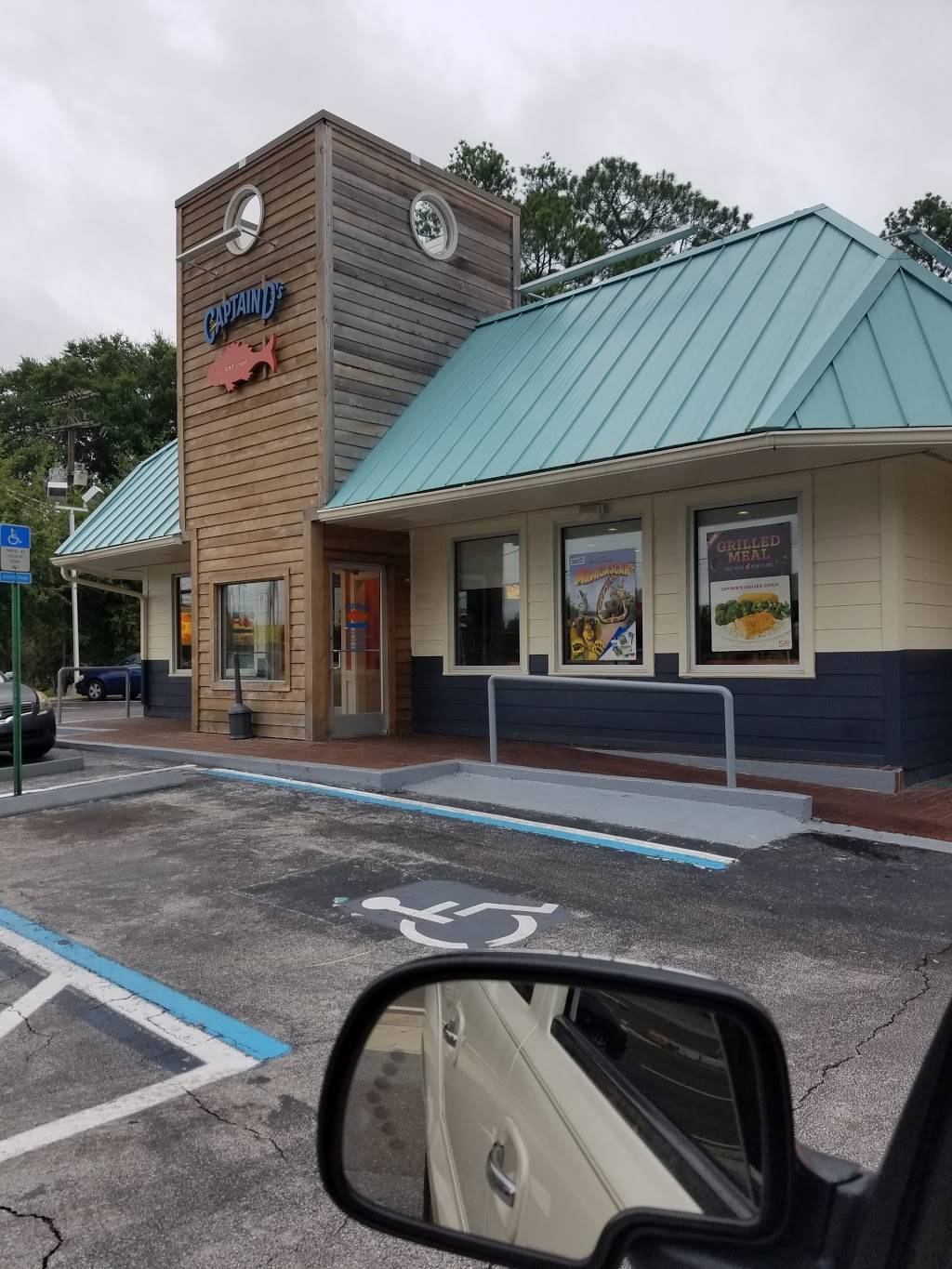 Captain Ds | restaurant | 6550 Normandy Blvd, Jacksonville, FL 32205, USA | 9047812727 OR +1 904-781-2727