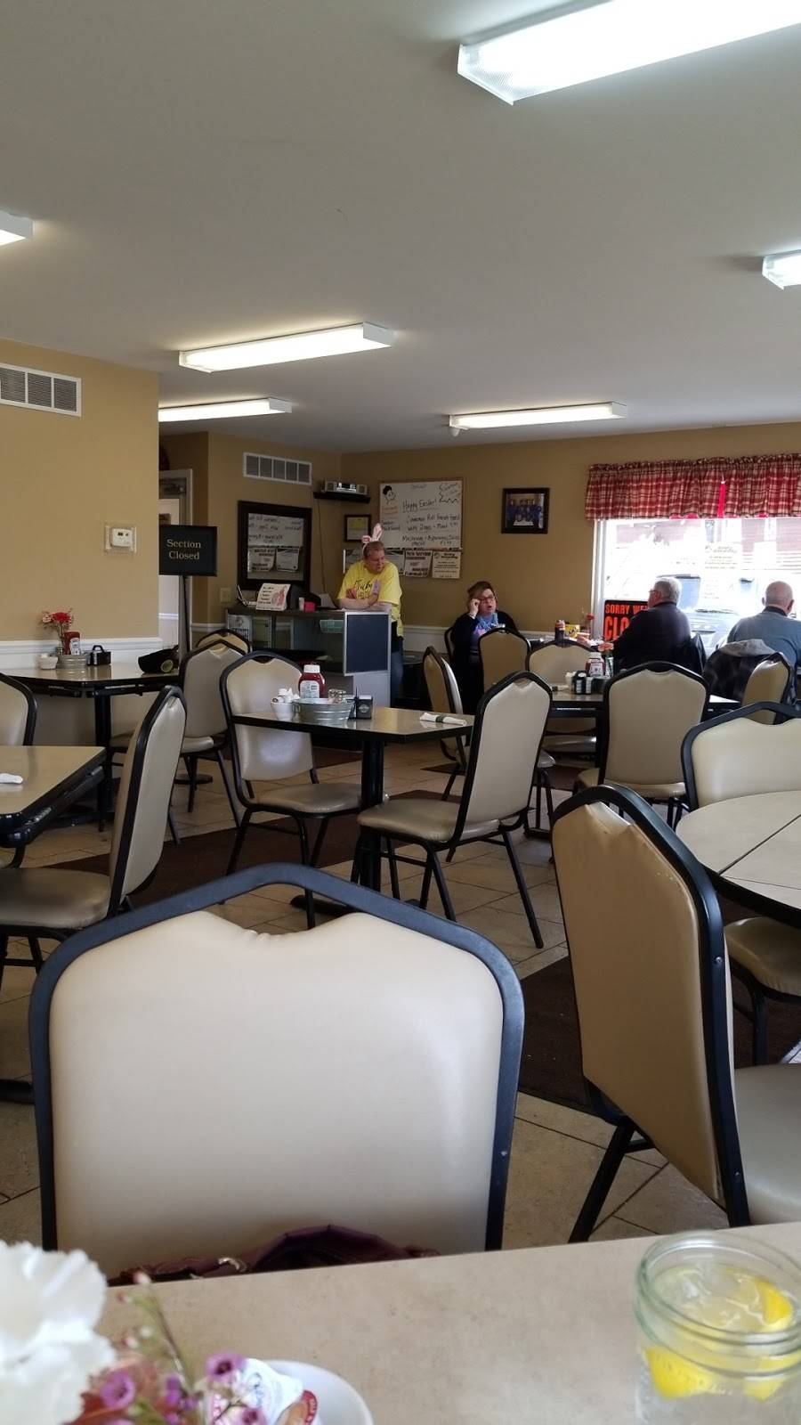 Feed Bag Cafe | cafe | 590 S Grand Ave, Fowlerville, MI 48836, USA | 5172230800 OR +1 517-223-0800