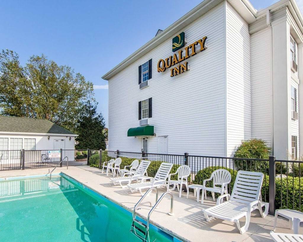 Quality Inn | restaurant | 216 S Rutgers Ave, Oak Ridge, TN 37830, USA | 8654836809 OR +1 865-483-6809