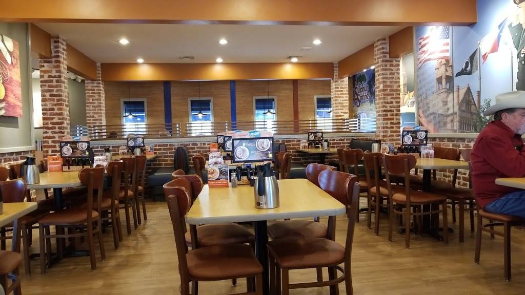 IHOP | bakery | 1220 Mockingbird Ln, Sulphur Springs, TX 75482, USA | 9038852406 OR +1 903-885-2406