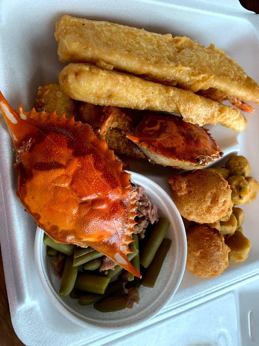 Captain Ds | restaurant | 2710 Woodward Ave, Muscle Shoals, AL 35661, USA | 2563816300 OR +1 256-381-6300