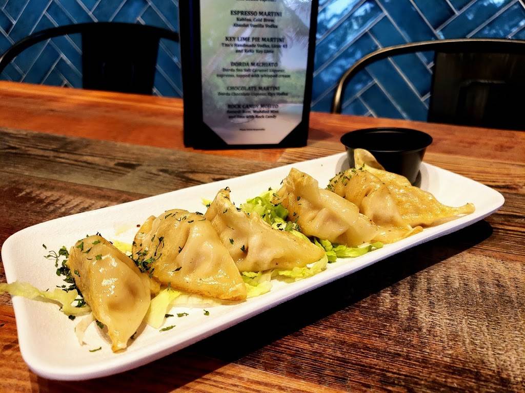 Off The Rock Tavern | restaurant | 7723 Collier Blvd Unit 306, Naples, FL 34114, USA | 2397747704 OR +1 239-774-7704