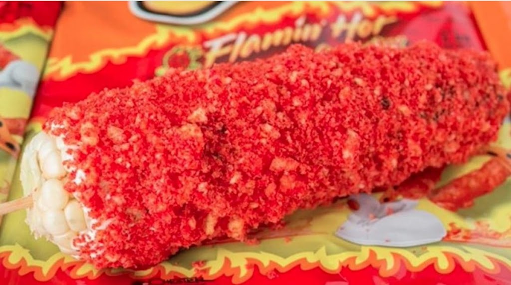 La Michoacana Vip & Yoshi’s Pizza | restaurant | 2709 Westminster Ave, Santa Ana, CA 92706, USA | 6572474411 OR +1 657-247-4411