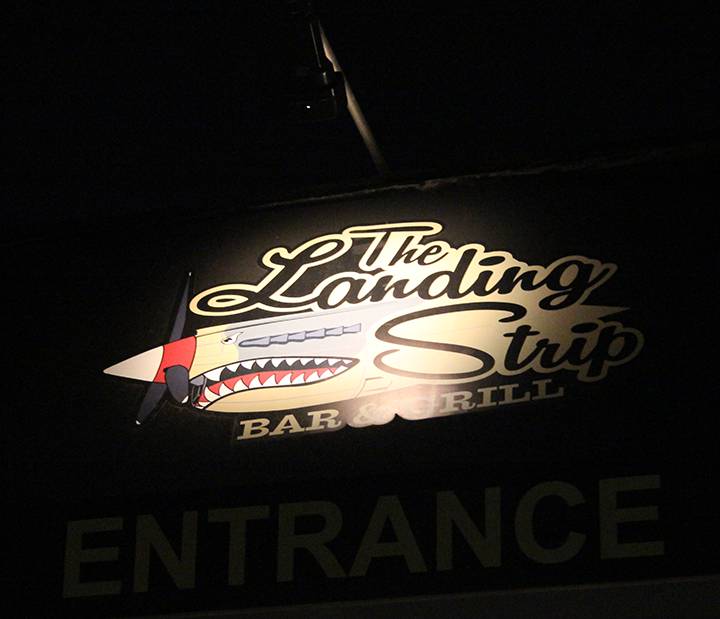 The Landing Strip Bar and Grill | restaurant | 9820 Lawrence Ave, Schiller Park, IL 60176, USA | 8474473024 OR +1 847-447-3024