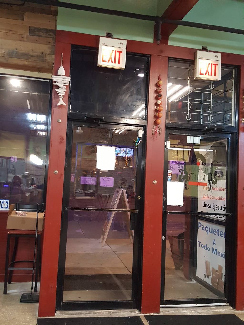 La Antigua Hacienda Seafood Restaurant | restaurant | 2249 S Pulaski Rd, Chicago, IL 60623, USA | 7735216200 OR +1 773-521-6200