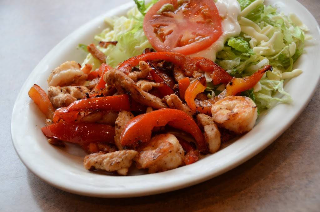 Casa Las Glorias | restaurant | 2245 Blairs Ferry Rd NE, Cedar Rapids, IA 52402, USA | 3192942101 OR +1 319-294-2101