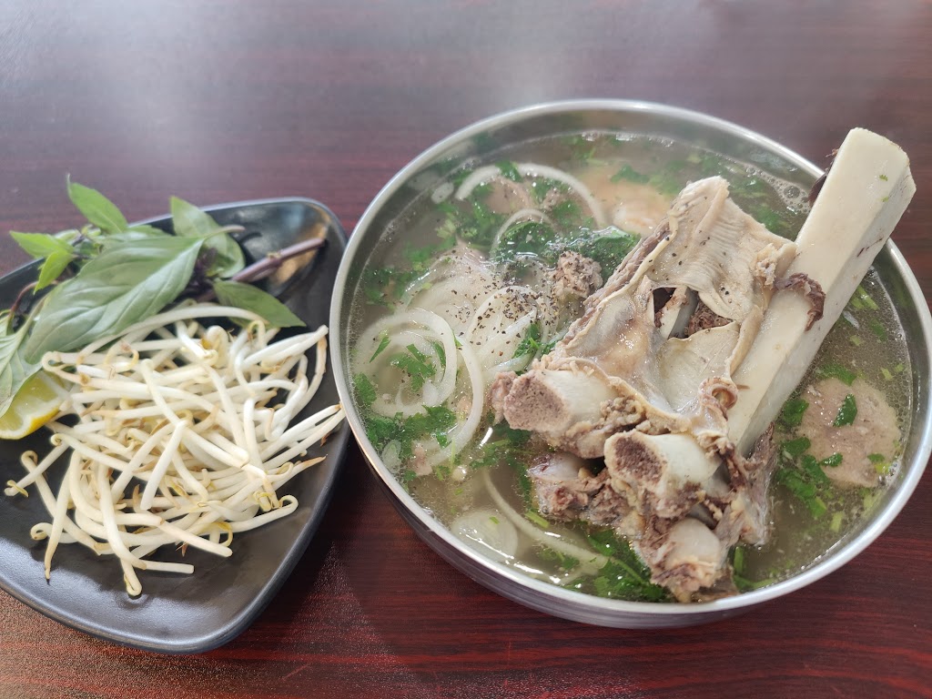 KT Pho | restaurant | W Collins Ave, Orange, CA 92867, USA | 6577990137 OR +1 657-799-0137