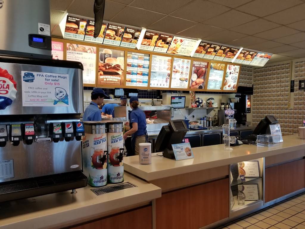 Culvers | restaurant | 1122 N Johns St, Dodgeville, WI 53533, USA | 6089359094 OR +1 608-935-9094