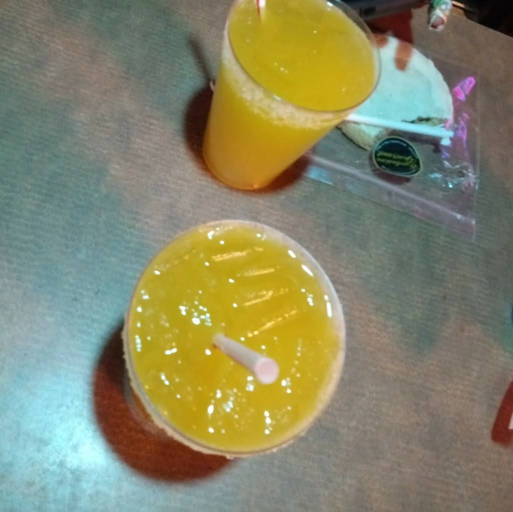 Carbon Live Fire Mexican Grill | restaurant | 300 W 26th St, Chicago, IL 60616, USA | 3122253200 OR +1 312-225-3200