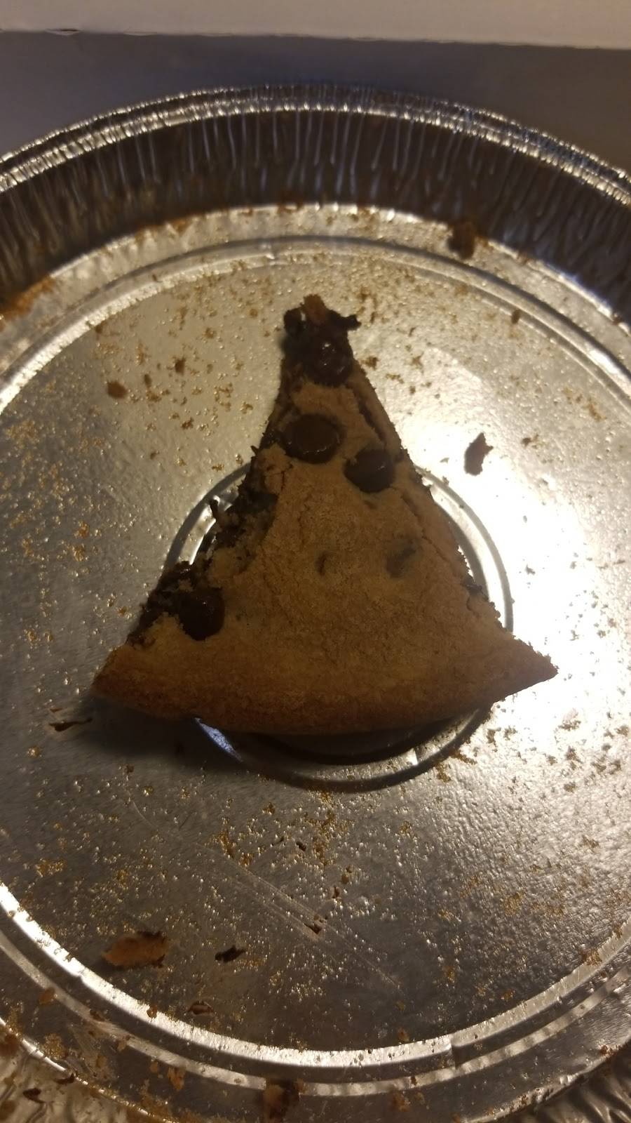 Pizza Hut | meal takeaway | 5856 S Lowell Blvd #30, Littleton, CO 80123, USA | 3037952730 OR +1 303-795-2730