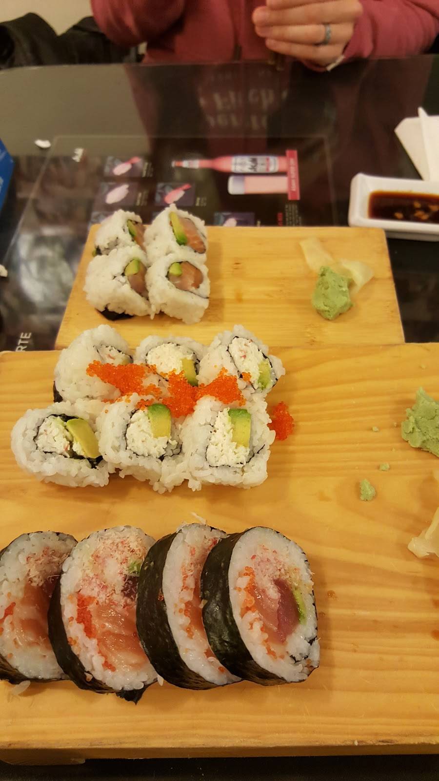 Sushi by The Bay | restaurant | 2240 N Fremont St, Monterey, CA 93940, USA | 8316449626 OR +1 831-644-9626