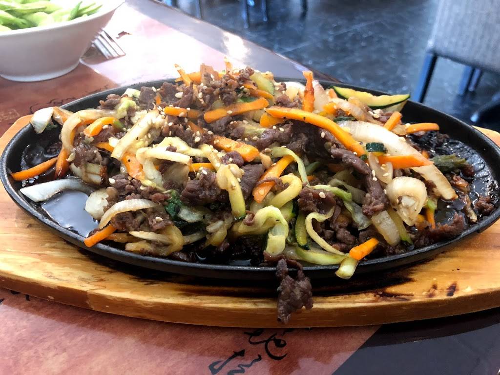 Sakura Japanese Sushi in Elsmere | restaurant | 1203 Kirkwood Hwy, Wilmington, DE 19805, USA | 3025882323 OR +1 302-588-2323