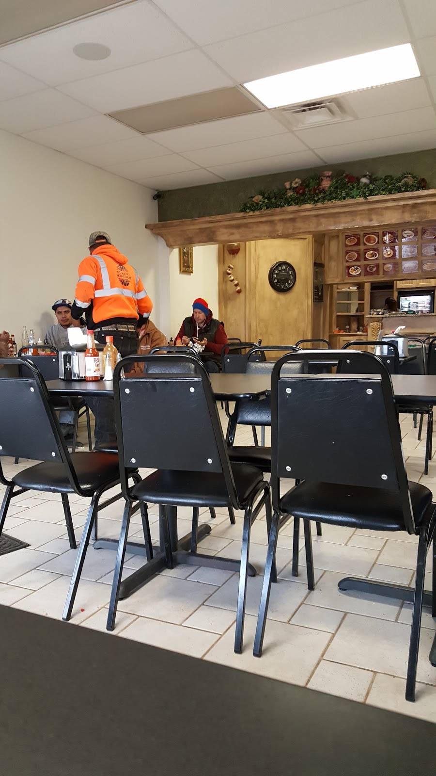 Tacos Jalisco Llc | restaurant | 207 S Rock Island Ave, El Reno, OK 73036, USA | 4052952375 OR +1 405-295-2375