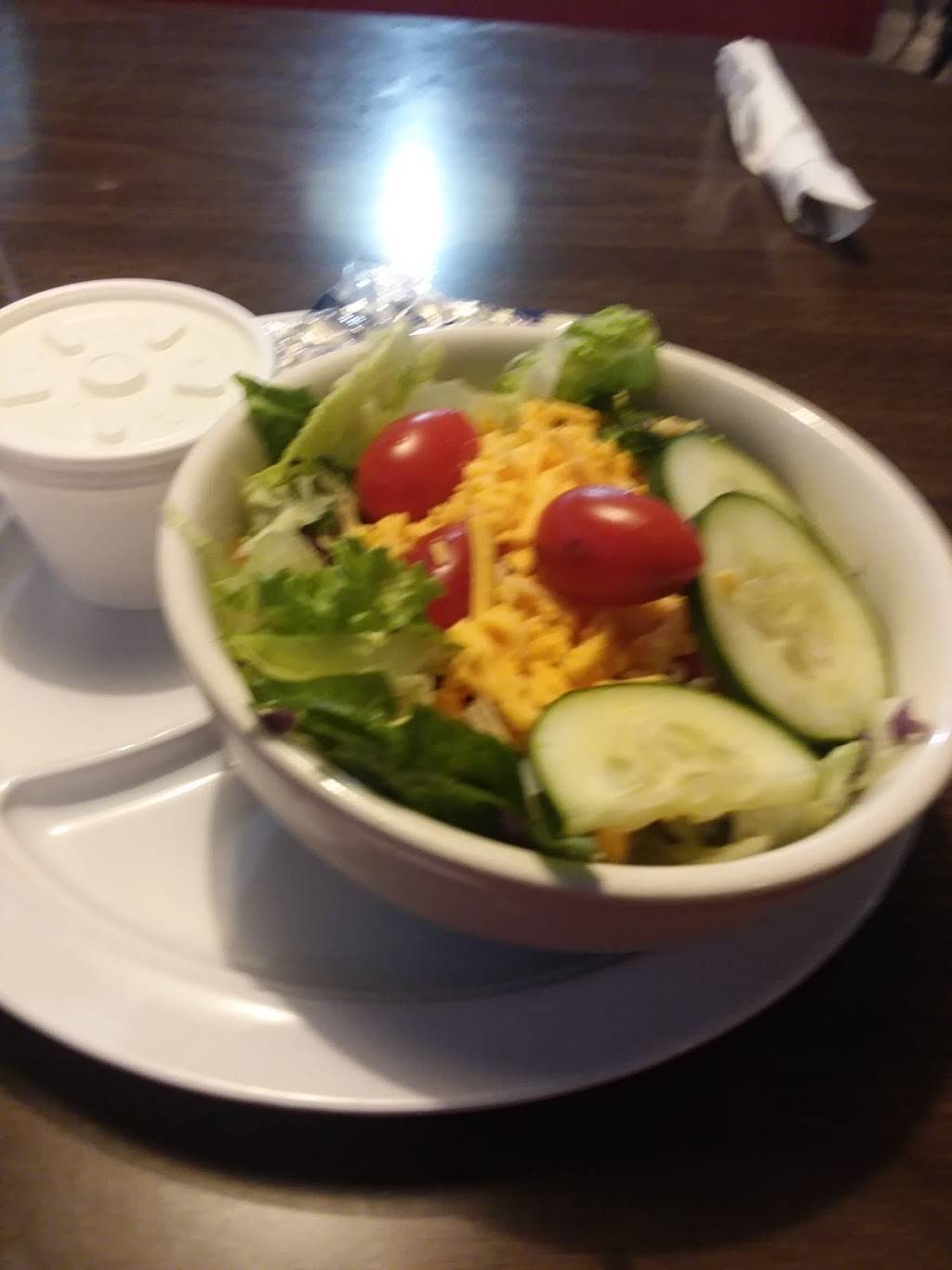 The Port | restaurant | 1039 Harbor Ave, Memphis, TN 38106, USA | 9019420121 OR +1 901-942-0121