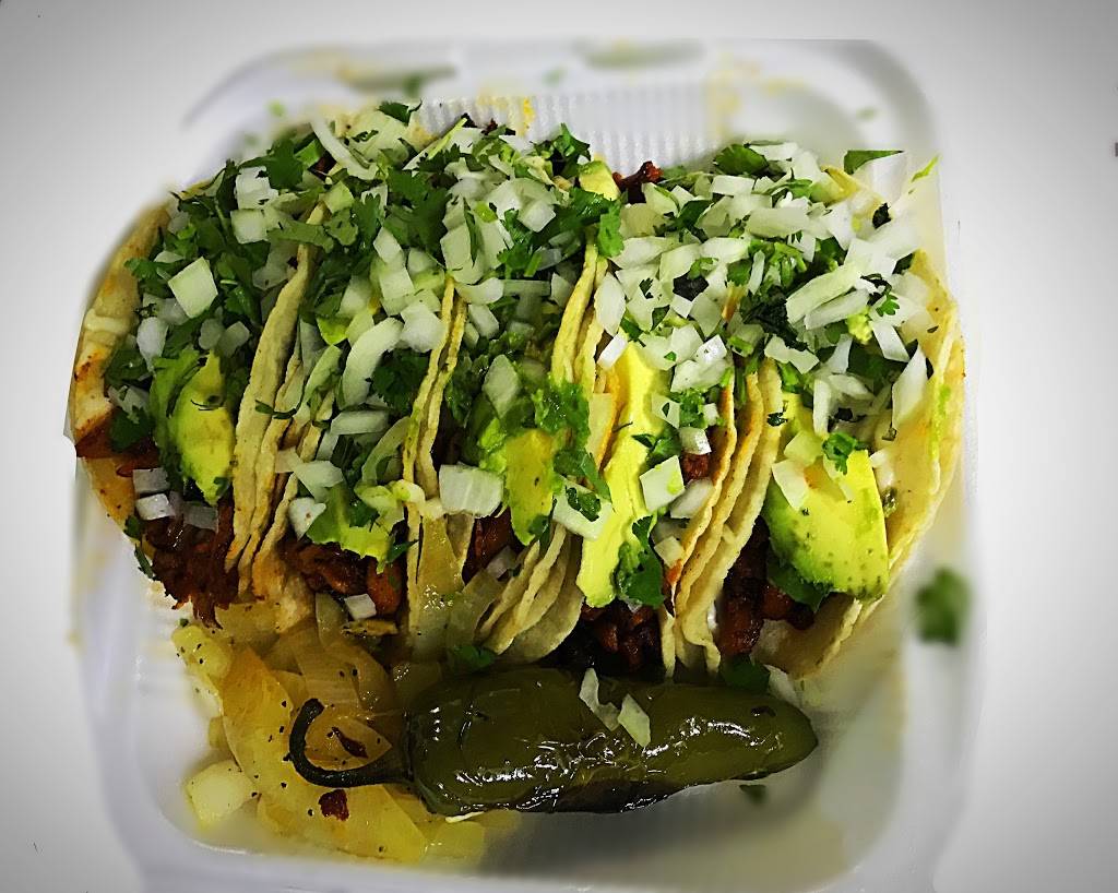 Tacos El Jarocho Veracruzano | restaurant | 1430 S New Braunfels Ave, San Antonio, TX 78210, USA | 2108527930 OR +1 210-852-7930