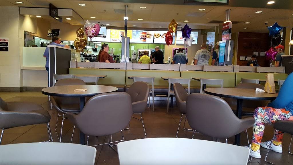 McDonalds | cafe | 42550 Jackson St, Indio, CA 92203, USA | 7603470506 OR +1 760-347-0506