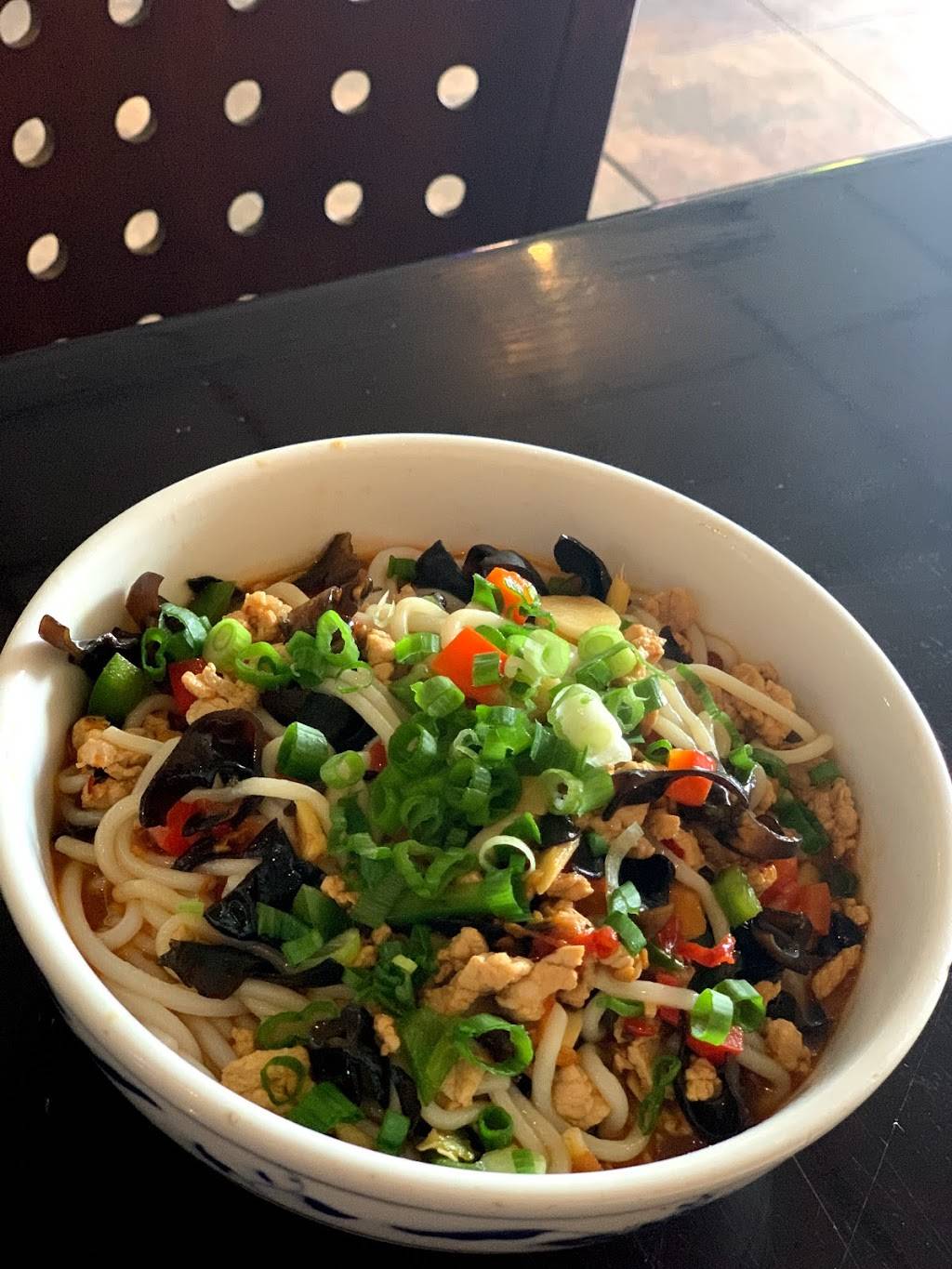 Hunan Bistro | restaurant | 321 Ludlow Ave, Cincinnati, OH 45220, USA | 5132215333 OR +1 513-221-5333