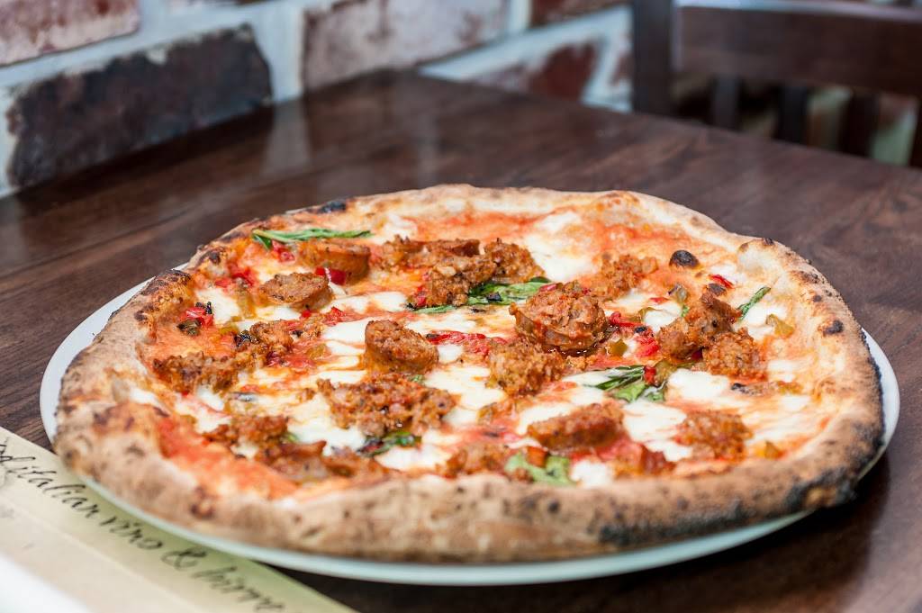 Bavaros Pizza Napoletana & Pastaria | restaurant | 945 Central Ave, St. Petersburg, FL 33705, USA | 7272587517 OR +1 727-258-7517