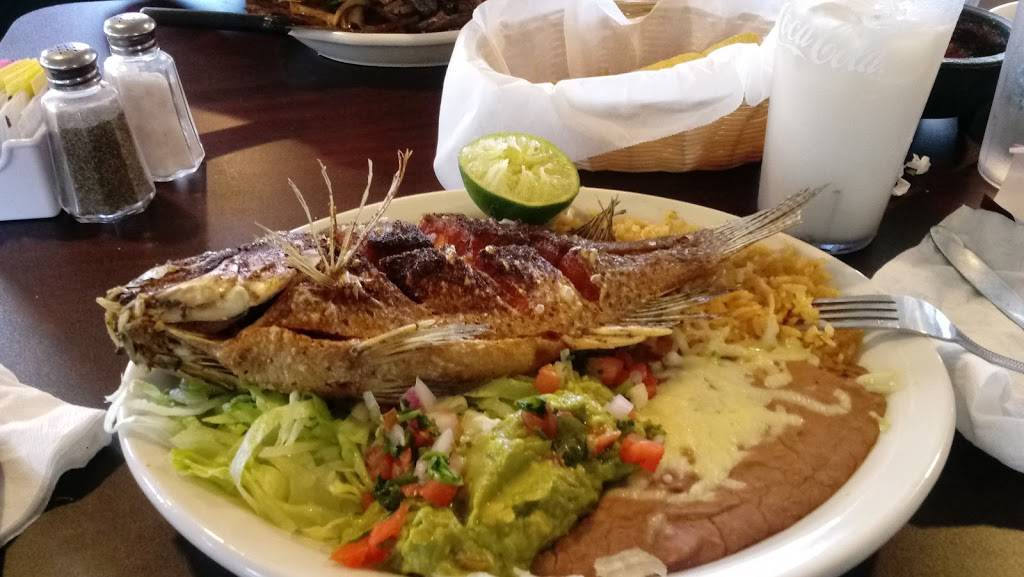 Arriba Villa Taqueria And Mexican Food | restaurant | 3040 University Pkwy, Winston-Salem, NC 27105, USA | 3368308125 OR +1 336-830-8125