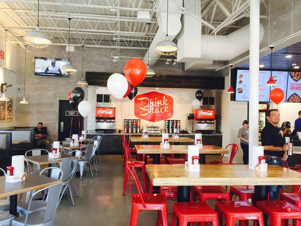 Slim Chickens | restaurant | 9100 N Central Expy, Dallas, TX 75231, USA | 4694669016 OR +1 469-466-9016