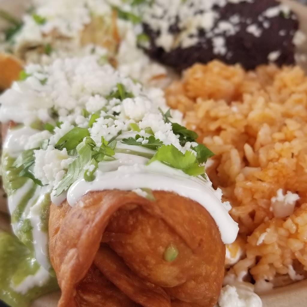 Sergs Mexican Kitchen | restaurant | 2740 E Manoa Rd, Honolulu, HI 96822, USA | 8089888118 OR +1 808-988-8118