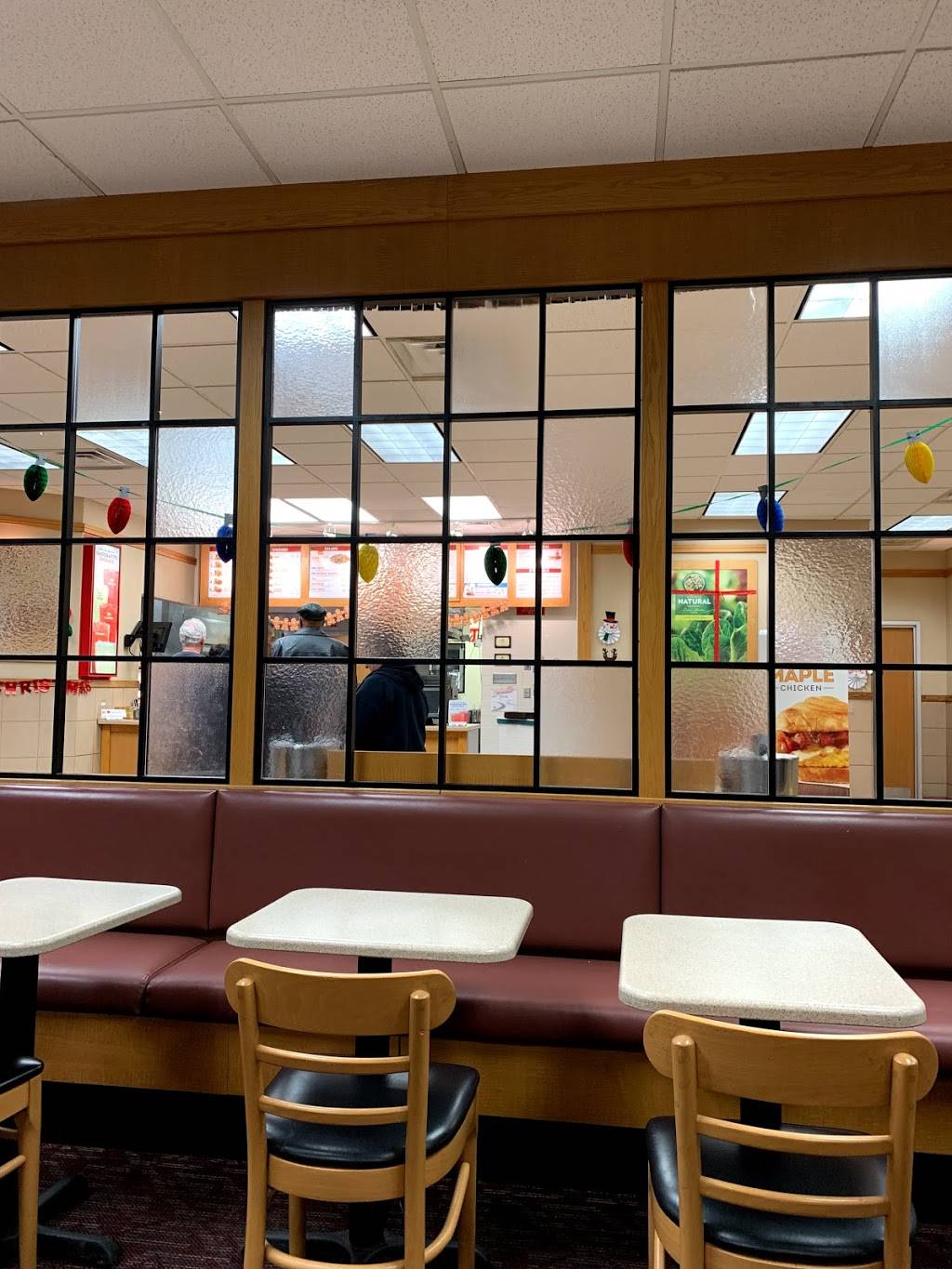 Wendys | restaurant | 16611 Nacogdoches Rd, San Antonio, TX 78247, USA | 2106550567 OR +1 210-655-0567