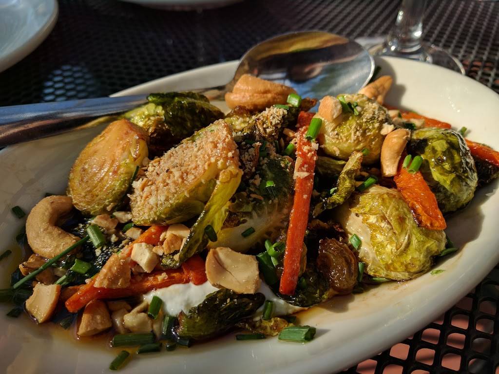 The Winchester | restaurant | 648 Wealthy St SE, Grand Rapids, MI 49503, USA | 6164514969 OR +1 616-451-4969