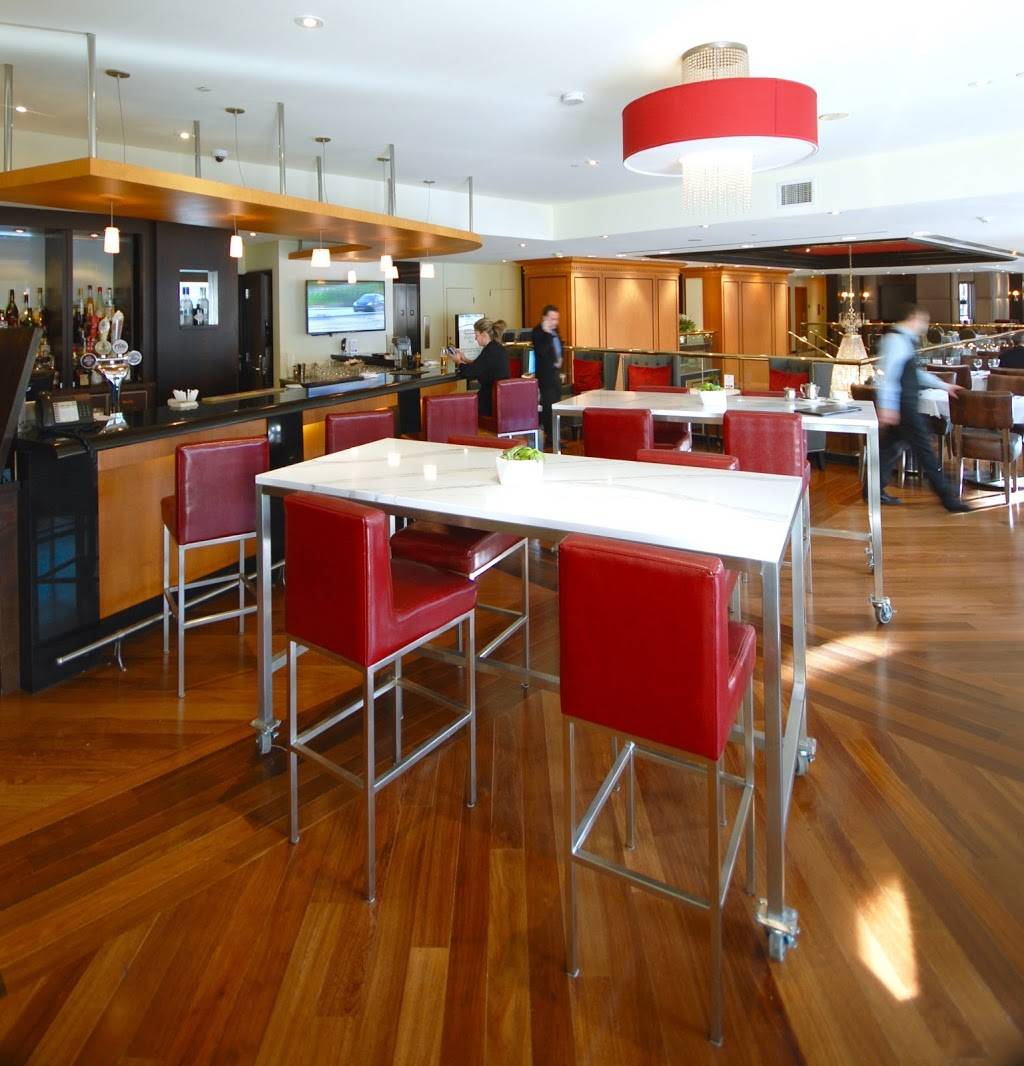 Le Mezz Bar | restaurant | 1110 Rue Sherbrooke Ouest, Montréal, QC H3A 1G9, Canada | 5148422000 OR +1 514-842-2000