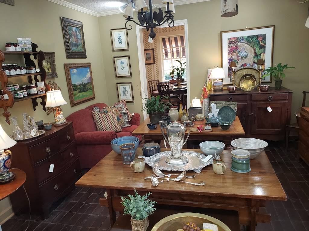 Joes Fried Chicken, Memphis Best Fried Chicken | restaurant | 262 S Highland St, Memphis, TN 38111, USA | 9013377003 OR +1 901-337-7003