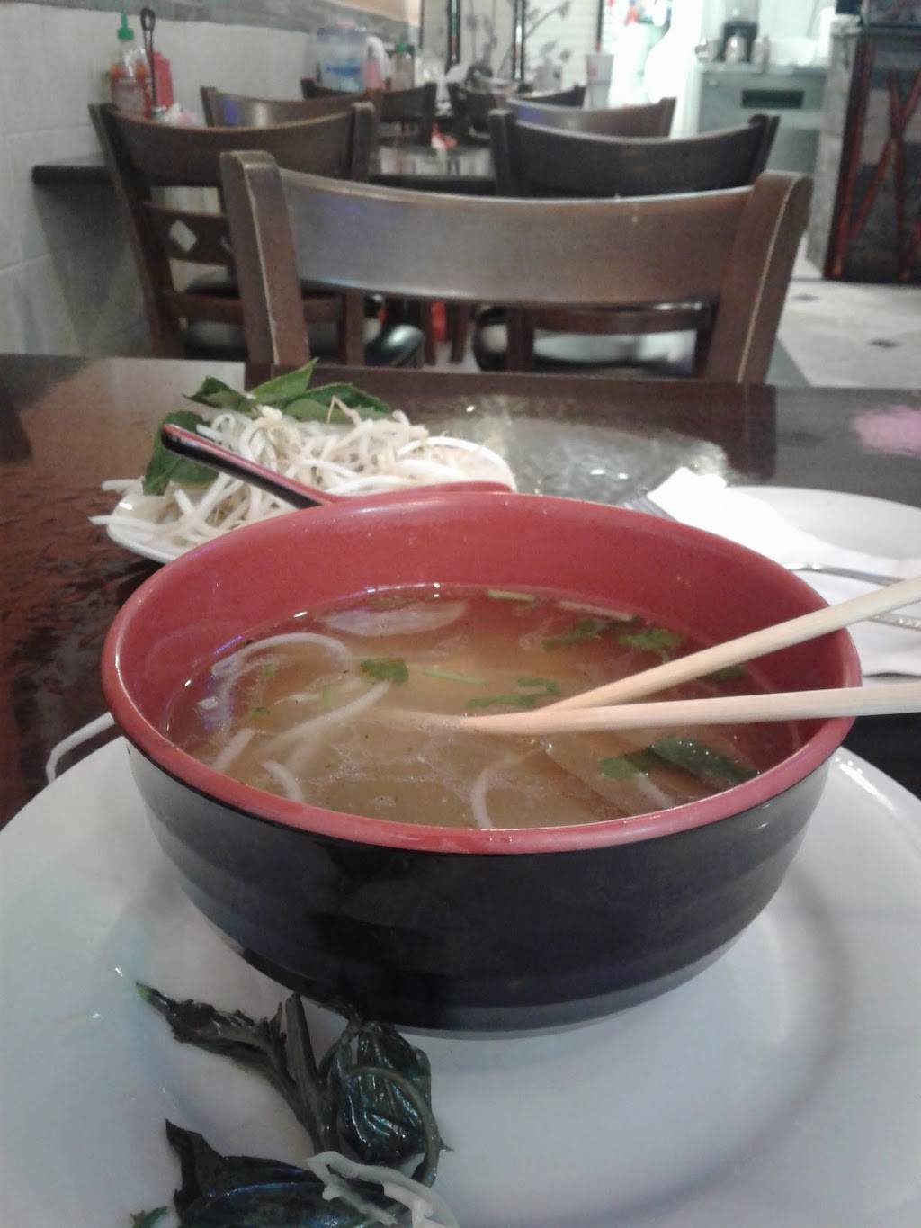 Viet Bistro | restaurant | 3849 S Delsea Dr # F28, Vineland, NJ 08360, USA | 8568255001 OR +1 856-825-5001