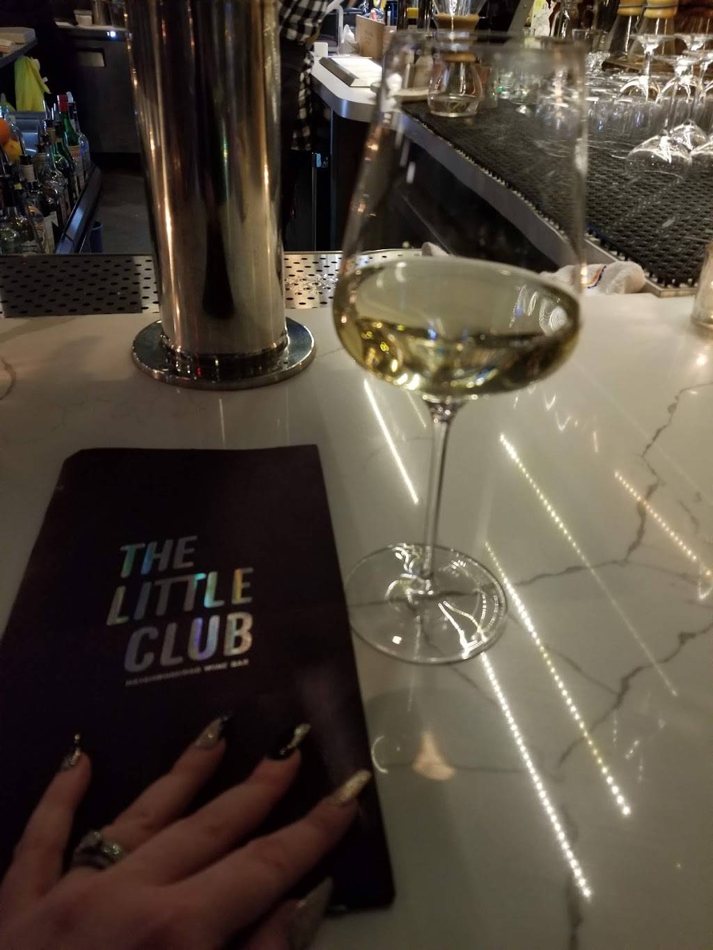 The Little Club | restaurant | 1197 Hertel Ave, Buffalo, NY 14216, USA | 7164276400 OR +1 716-427-6400