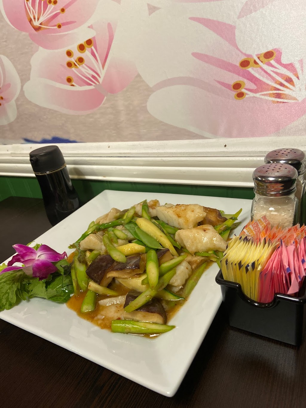 Samurai Fusion | restaurant | 3013 E Market St, East York, PA 17402, USA | 7173185512 OR +1 717-318-5512