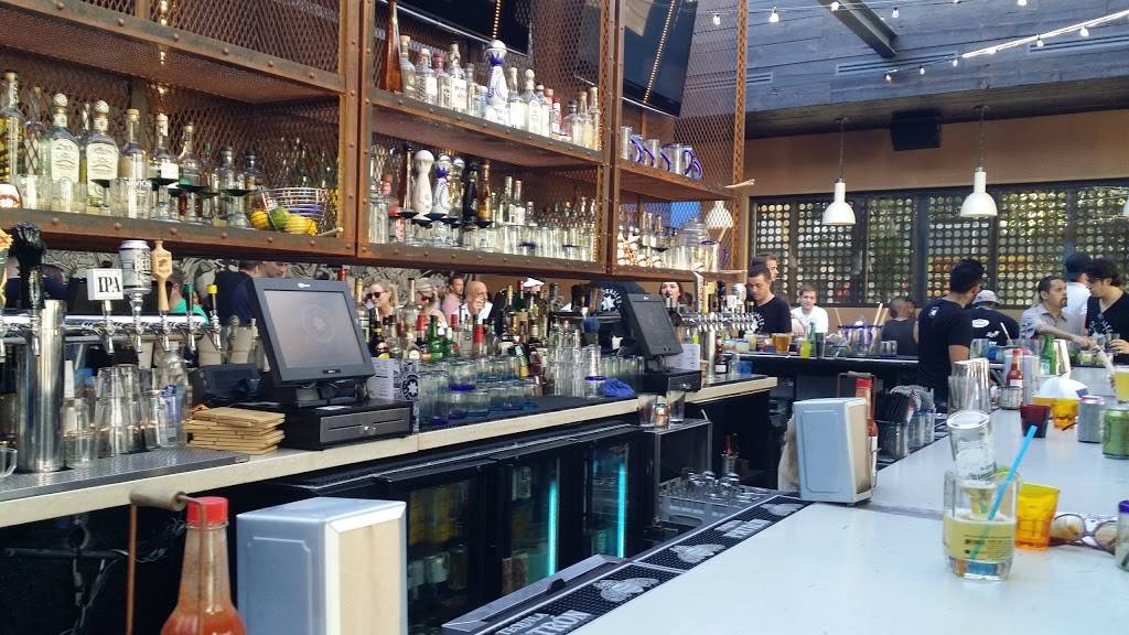 Federales | restaurant | 2222, 180 N Morgan St, Chicago, IL 60607, USA | 7738319696 OR +1 773-831-9696