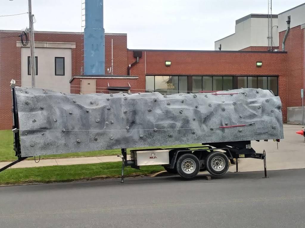 Ezios Italian Restaurant | restaurant | 182 S Broadway Ave, Salem, OH 44460, USA | 3303373872 OR +1 330-337-3872