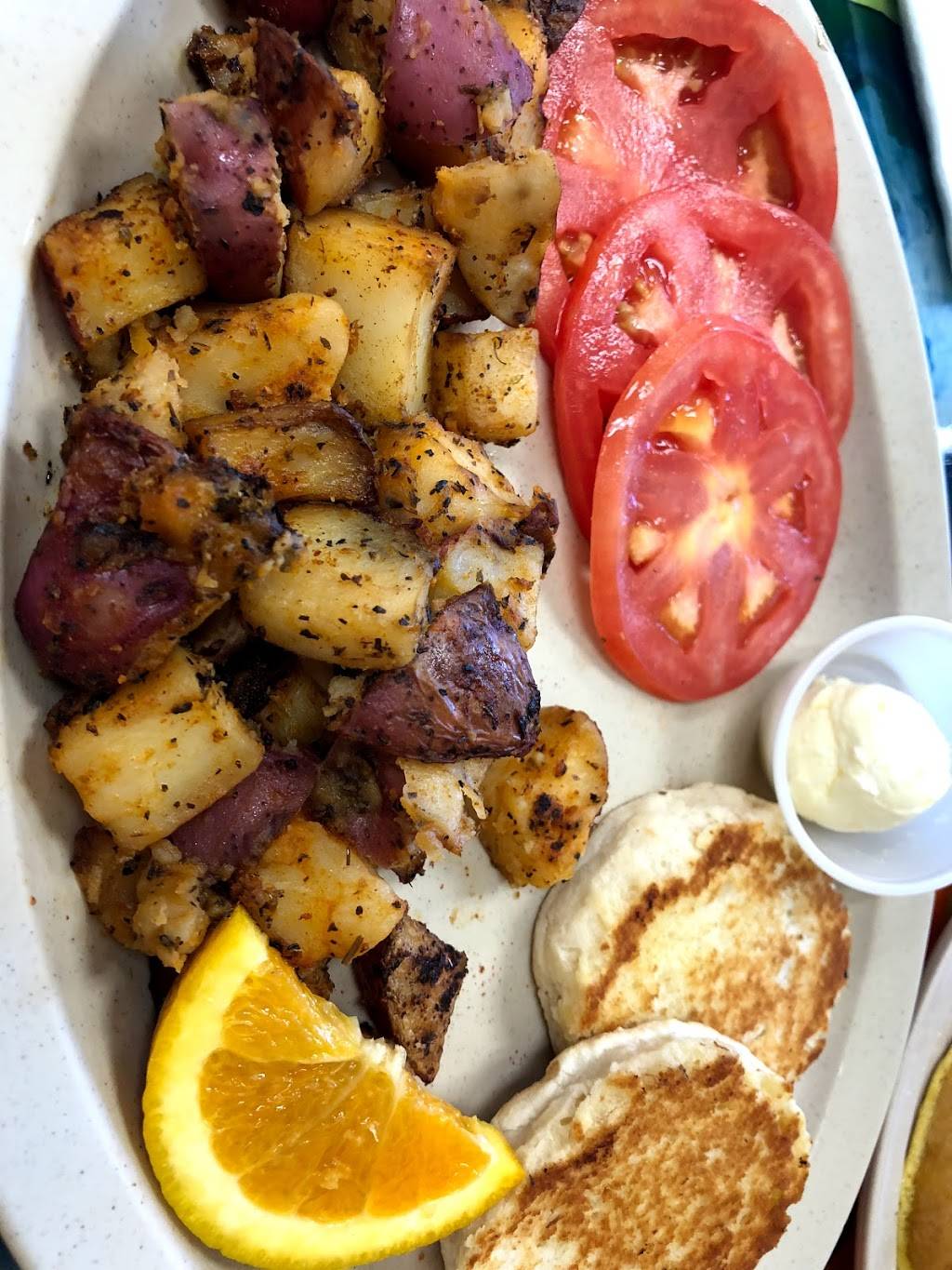 Scrambled Egg Cafe | restaurant | 727 Pine Tree Dr, Indian Harbour Beach, FL 32937, USA | 3216108910 OR +1 321-610-8910