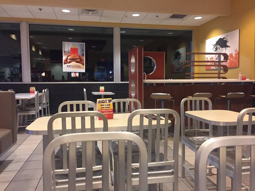 McDonalds | cafe | 971 William Flinn Hwy, Glenshaw, PA 15116, USA | 4124877505 OR +1 412-487-7505