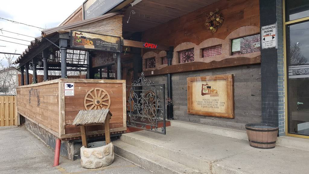 Etno Bar & Grill | restaurant | 125 Gailmont Dr, Hamilton, ON L8K 4B8, Canada | 9053932076 OR +1 905-393-2076