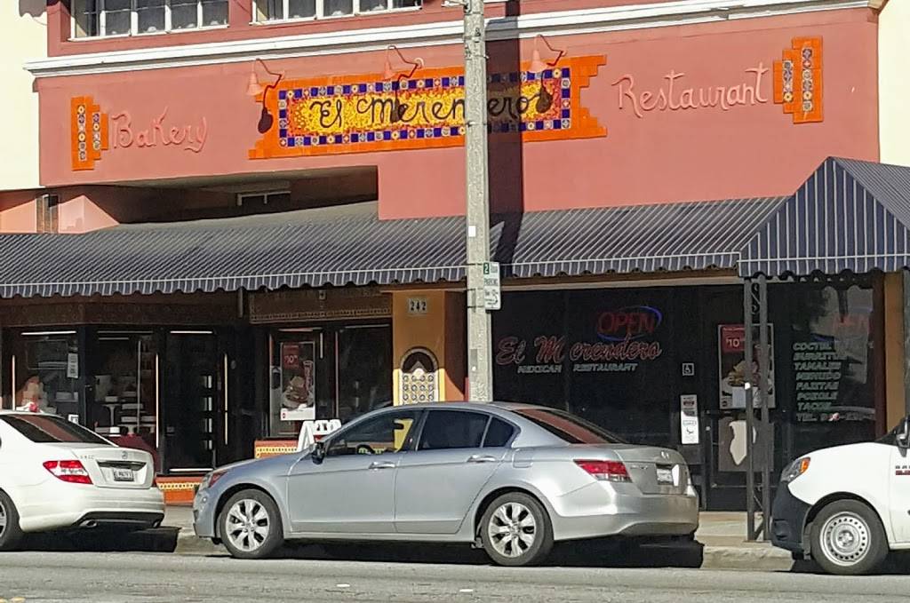 El Merendero | restaurant | 242 S Garey Ave, Pomona, CA 91766, USA | 9096204503 OR +1 909-620-4503