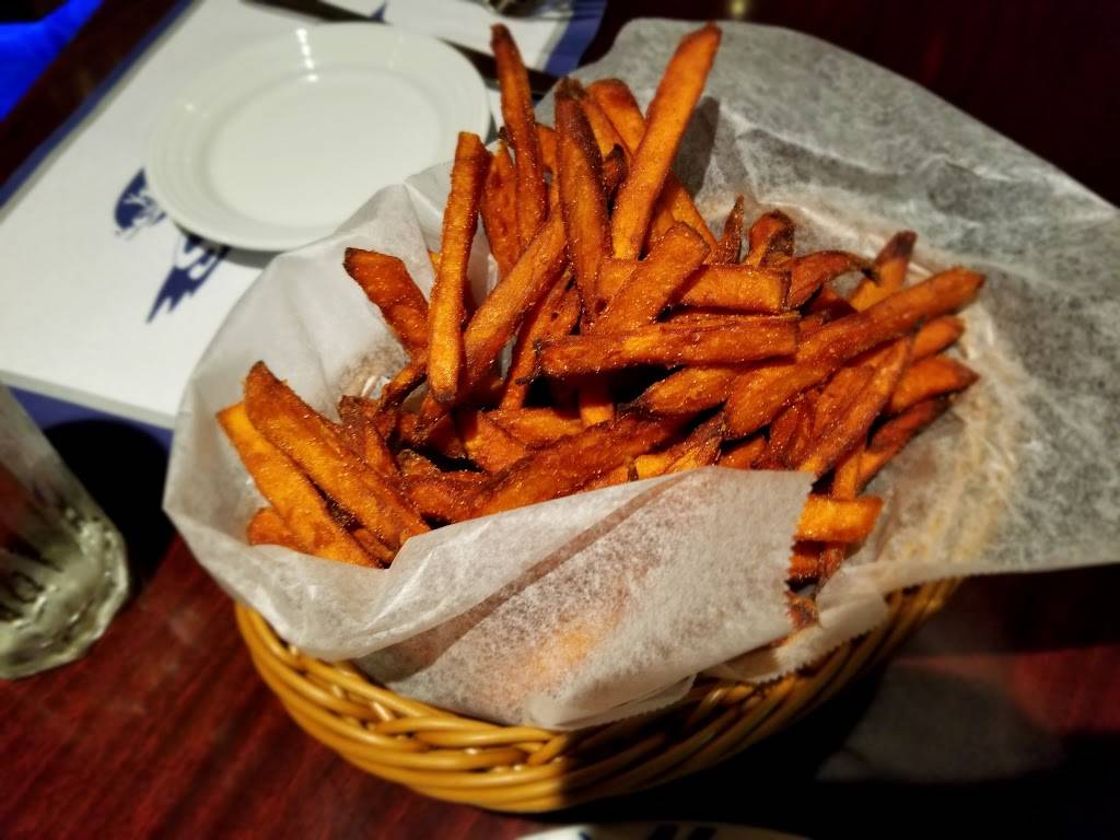 Swan River Seafood Restaurant & Fish Market | restaurant | 3741 Tamiami Trail N, Naples, FL 34103, USA | 2394037000 OR +1 239-403-7000