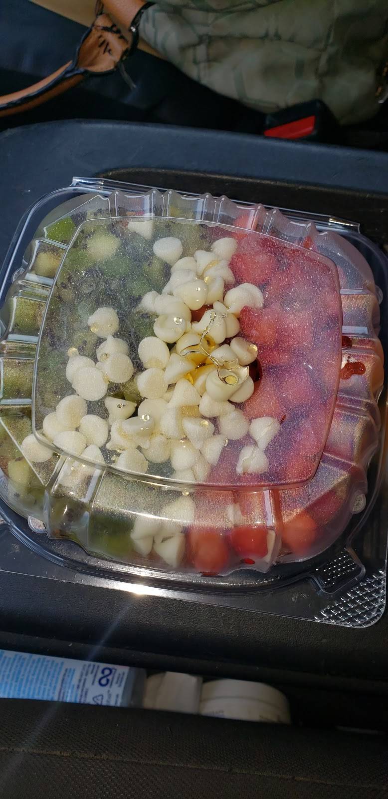 Sisters cravings Juice Bar and Grill | restaurant | 208 Cherokee St, Kingsport, TN 37660, USA | 4237650887 OR +1 423-765-0887