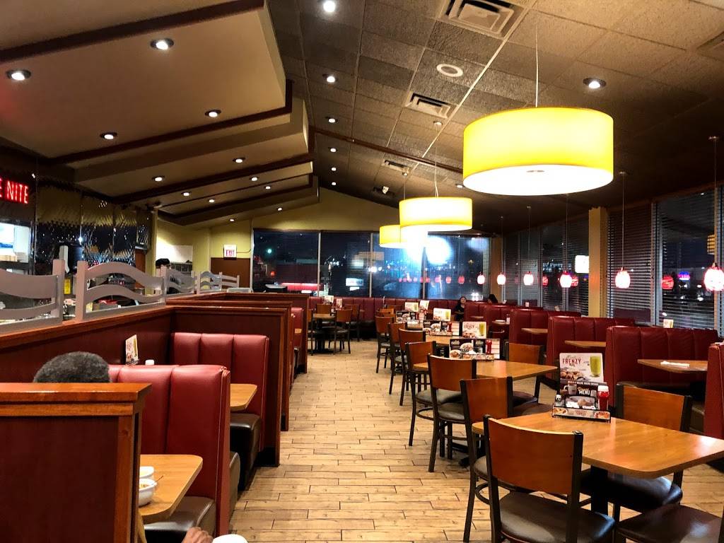 Dennys | restaurant | 3939 S Noland Rd, Independence, MO 64055, USA | 8168362255 OR +1 816-836-2255