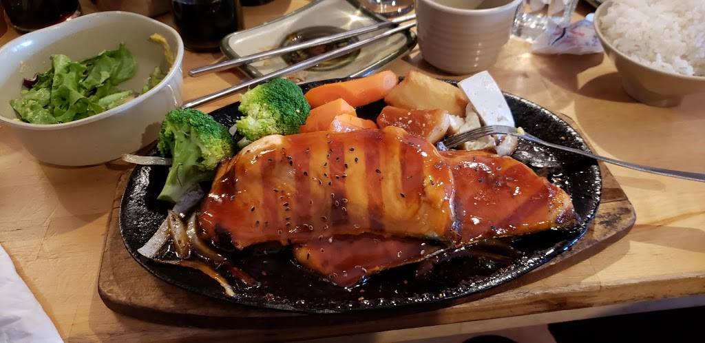 Mr Sushi | restaurant | 7324 Oxford Ave, Philadelphia, PA 19111, USA | 2157228800 OR +1 215-722-8800