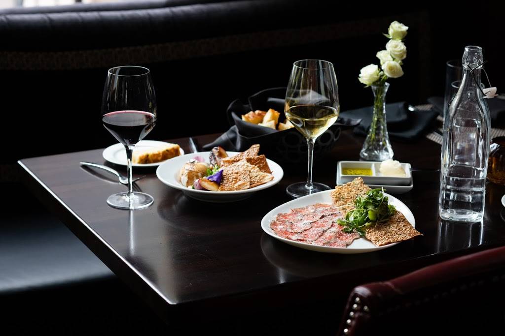 Siena Tuscan Steakhouse | restaurant | 104 S Broadway, Wichita, KS 67202, USA | 3164405300 OR +1 316-440-5300