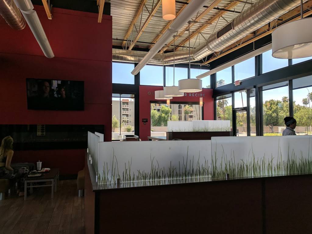 Wendys | restaurant | 1018 E Baseline Rd, Tempe, AZ 85283, USA | 4808393251 OR +1 480-839-3251